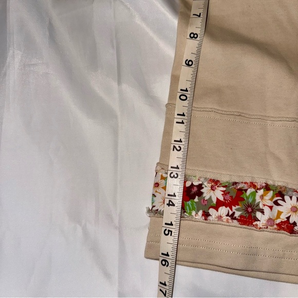 Easel Ladies Med Cream Red Quilted Big Flower Chic BOHO Top‎ Shirt Bell Sleeves - Picture 6 of 7